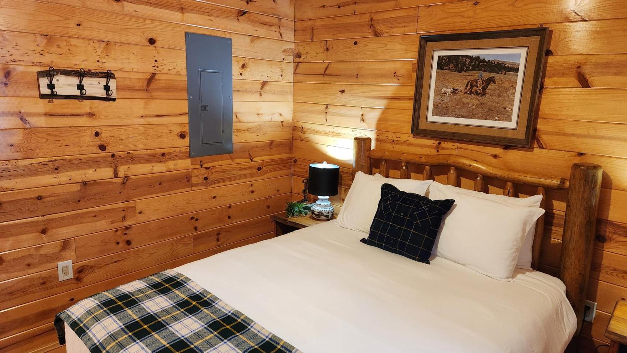 Beargrass Lodging & Rv Resort Hungry Horse Екстериор снимка