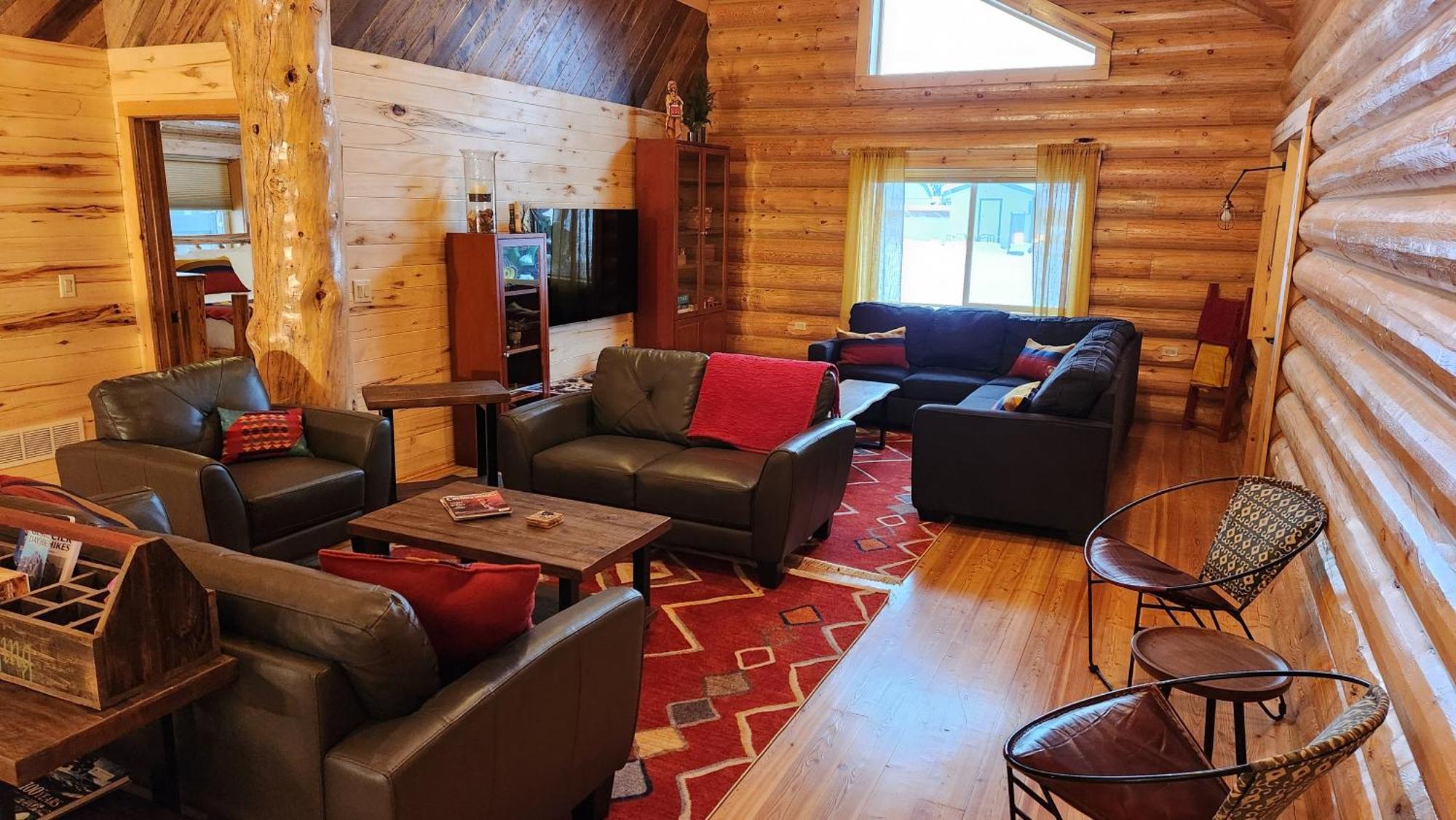 Beargrass Lodging & Rv Resort Hungry Horse Екстериор снимка