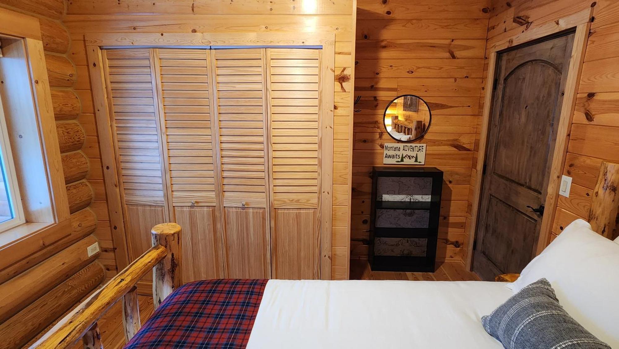 Beargrass Lodging & Rv Resort Hungry Horse Екстериор снимка